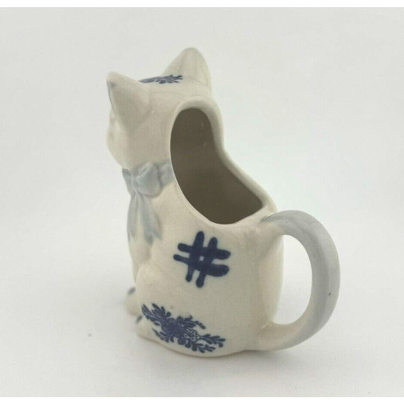 Vintage J.S.N.Y Philippines Porcelain Delft Style Blue White Cat Creamer 5" - Picture 7 of 11